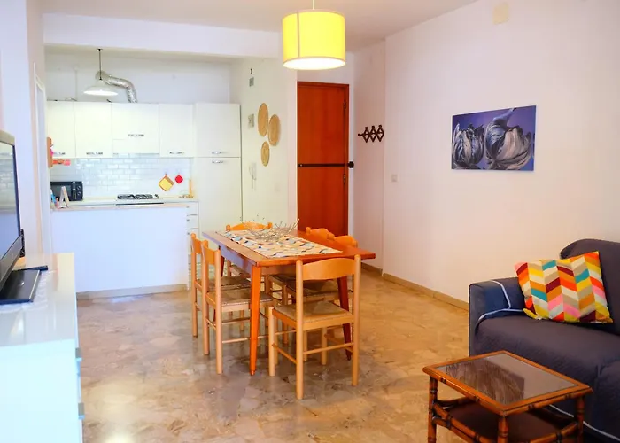 Apartamento Ellidor 01 *